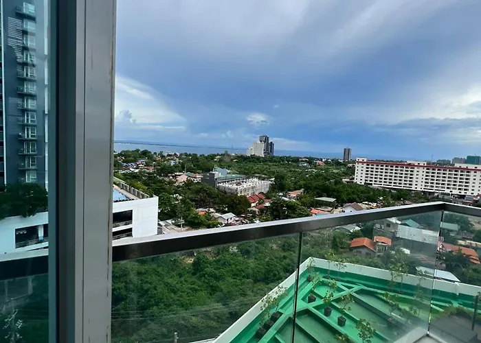 Mactan Newtown 2 Bedroom Near Mactan Airport Aparthotel